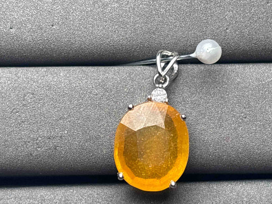 A11766 Sapphire Pendant