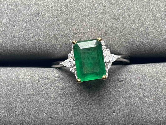 A11769 Emerald Ring