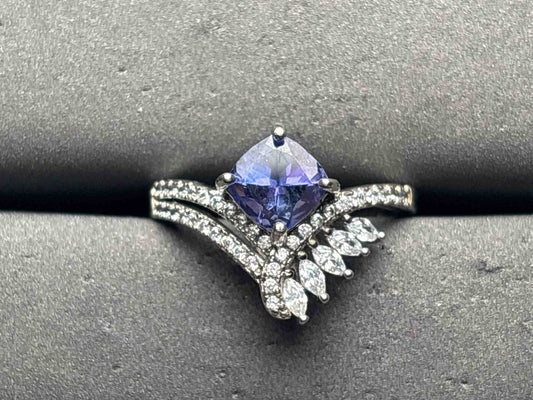 A11775 Tanzanite Ring