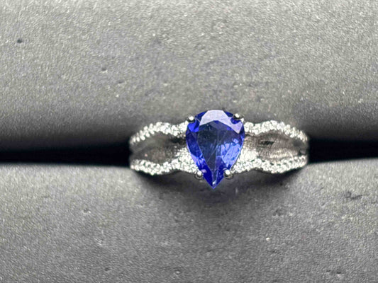 A11785 Tanzanite Ring