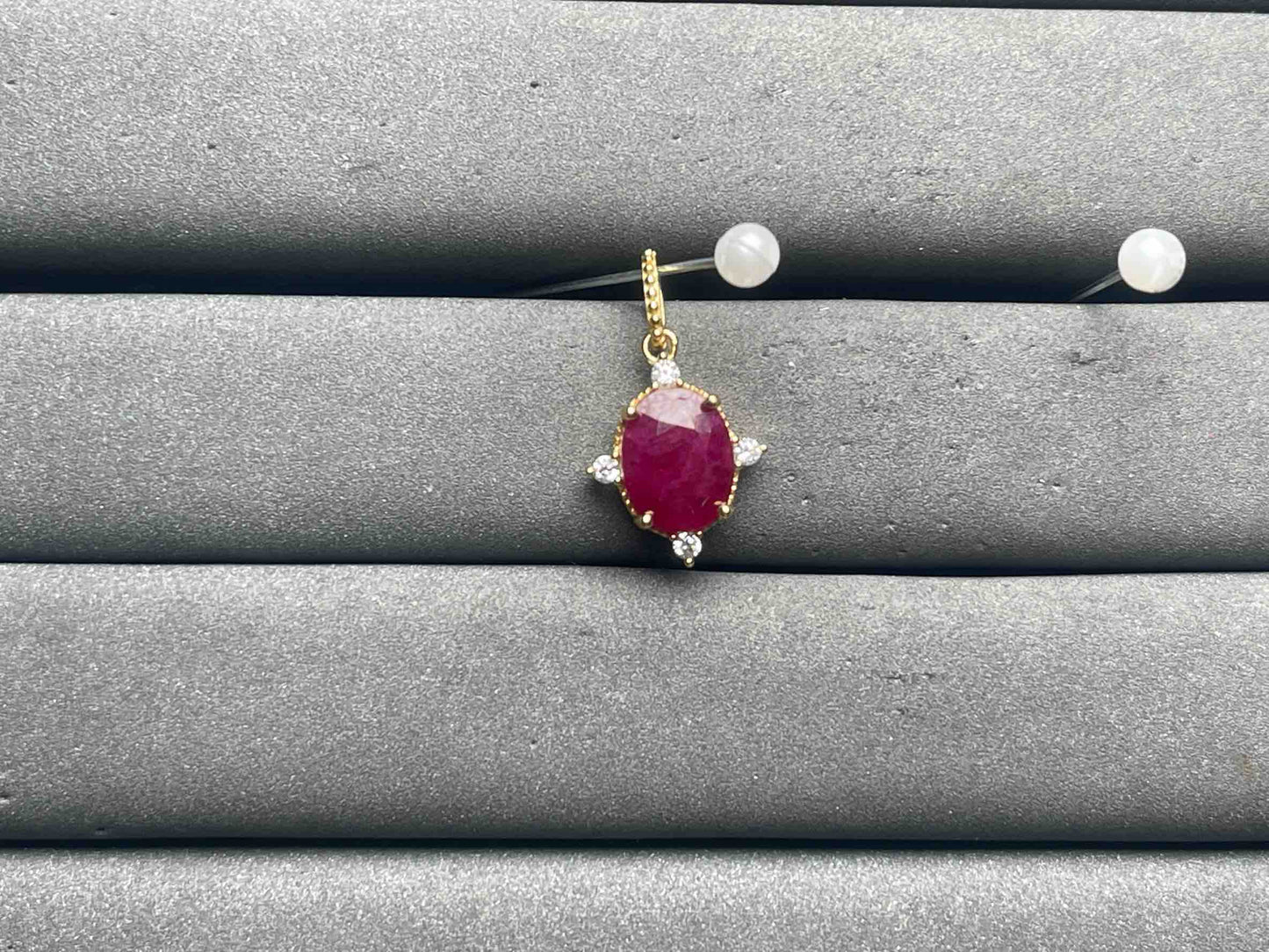 A11814 Ruby Pendant
