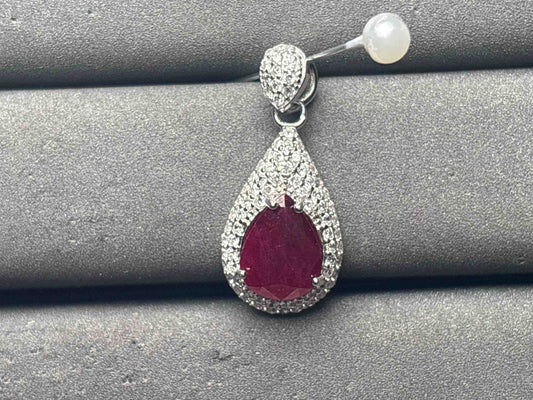 A11825 Ruby Pendant