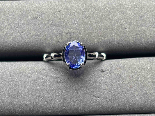 A11890 Tanzanite Ring