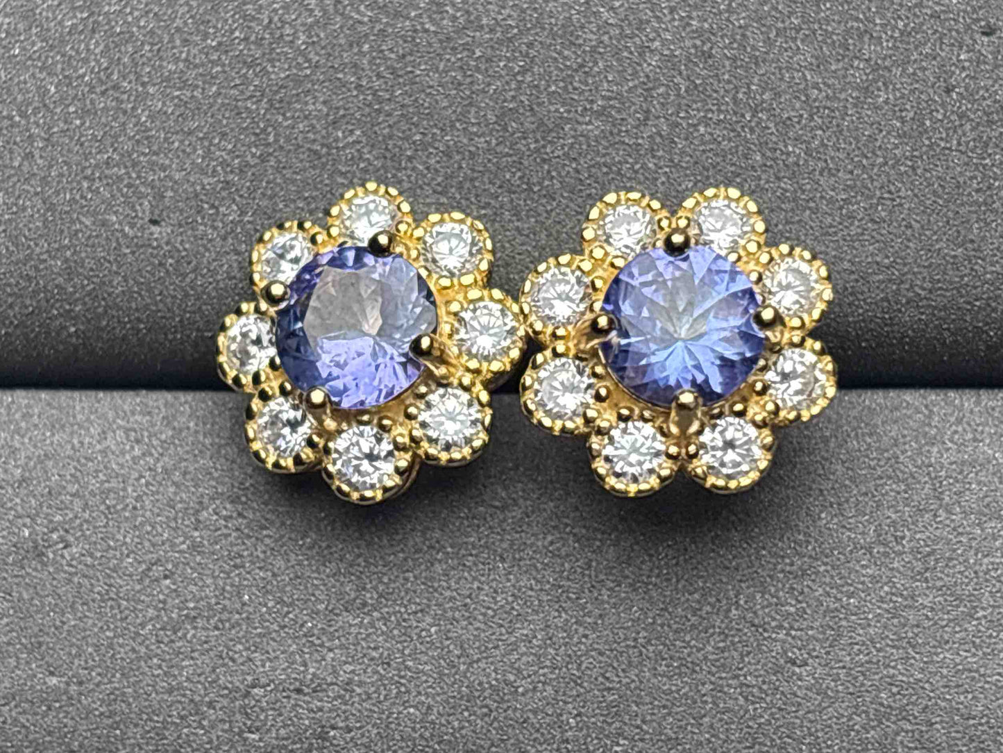A11919 Tanzanite Earrings
