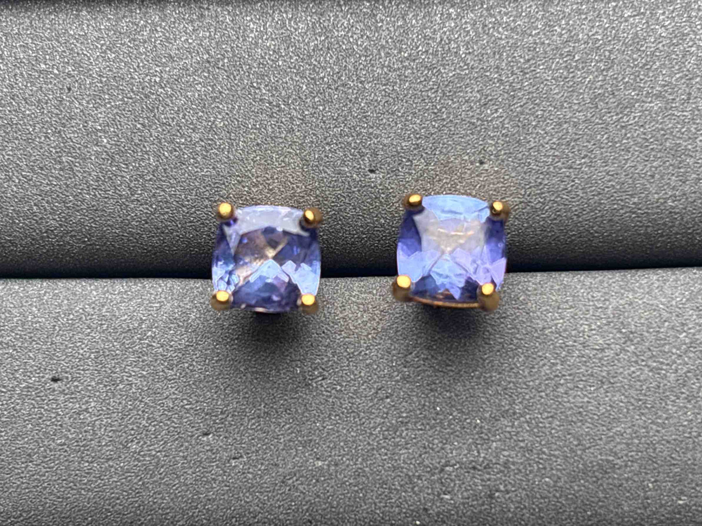 A11929 Tanzanite Earrings