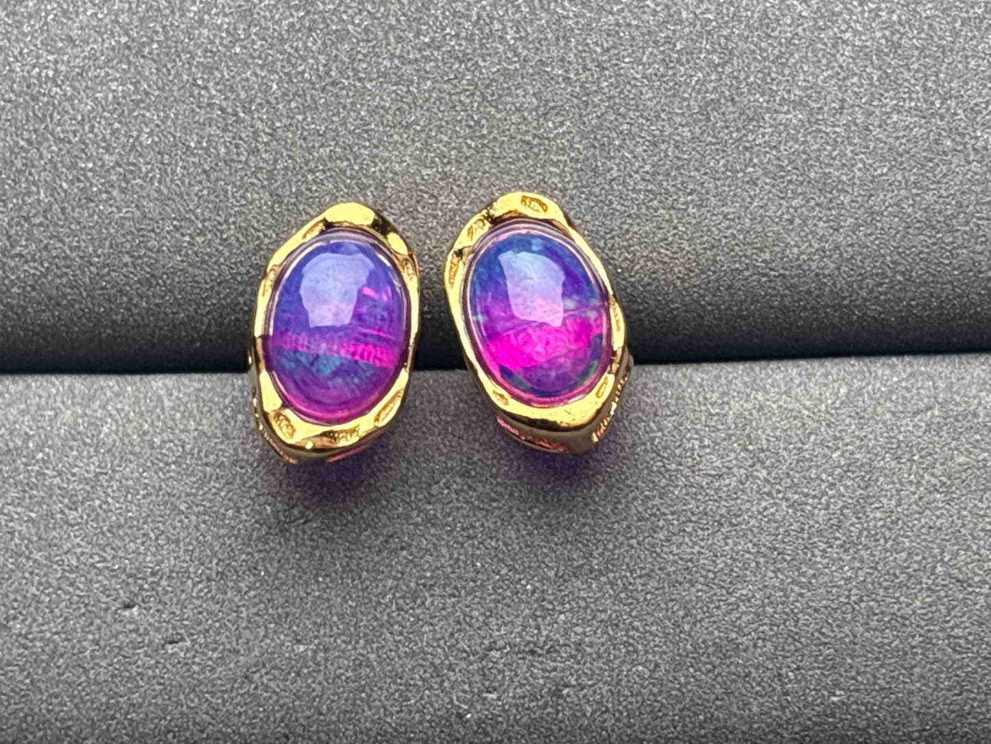 A11936 Opal Earrings