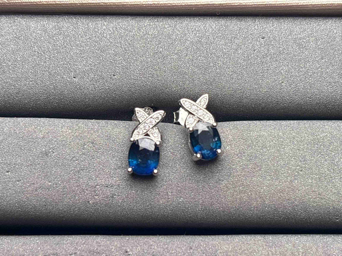 A11958 Sapphire Earrings