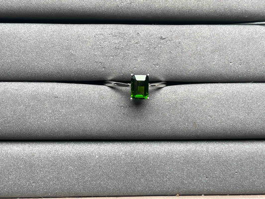 A11990 Diopside Ring