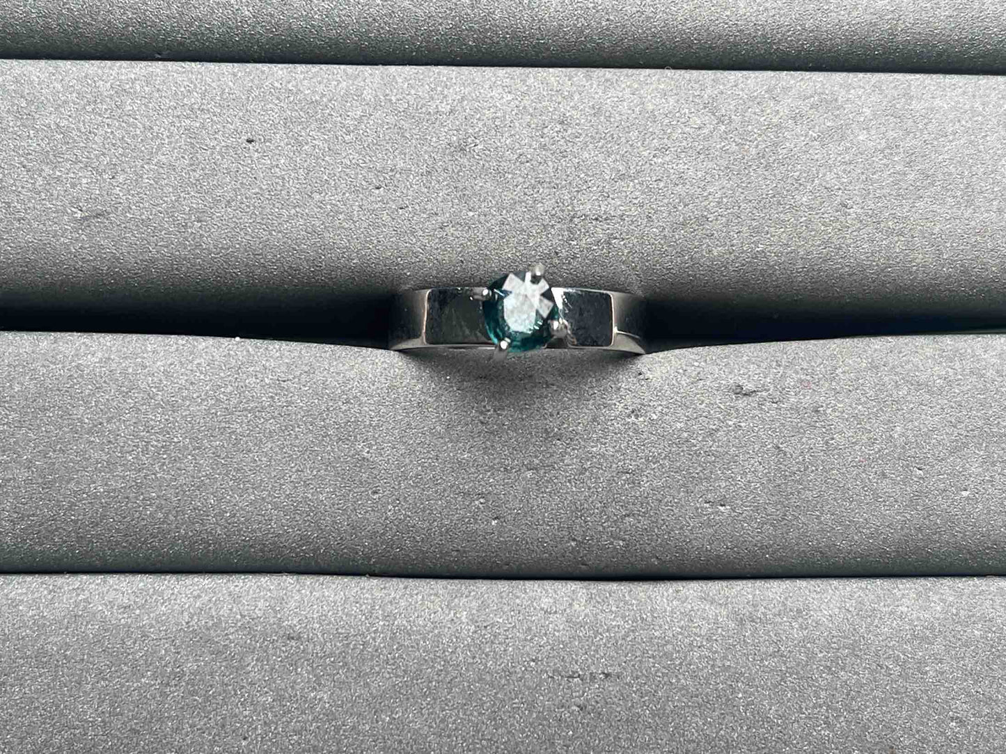 A12054 Sapphire Ring