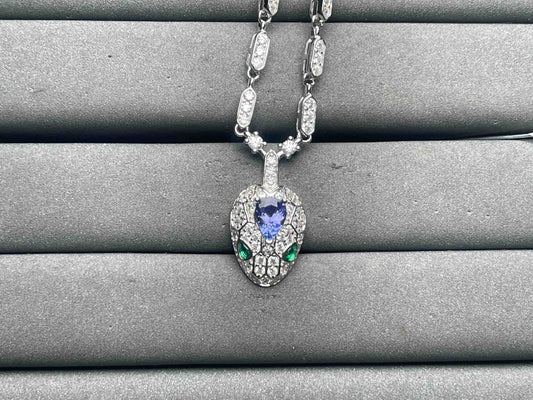 A12056 Tanzanite Necklace