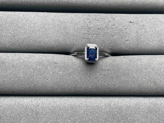 A12073 Sapphire Ring