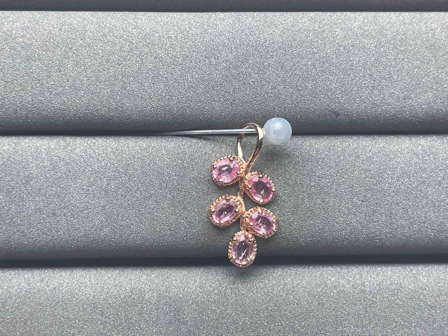 A1216 Pink Sapphire Pendant
