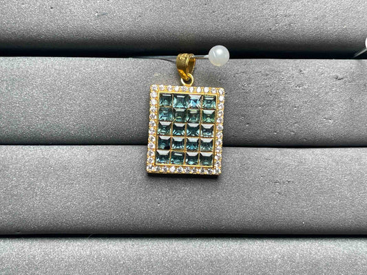 A12169 Sapphire Pendant