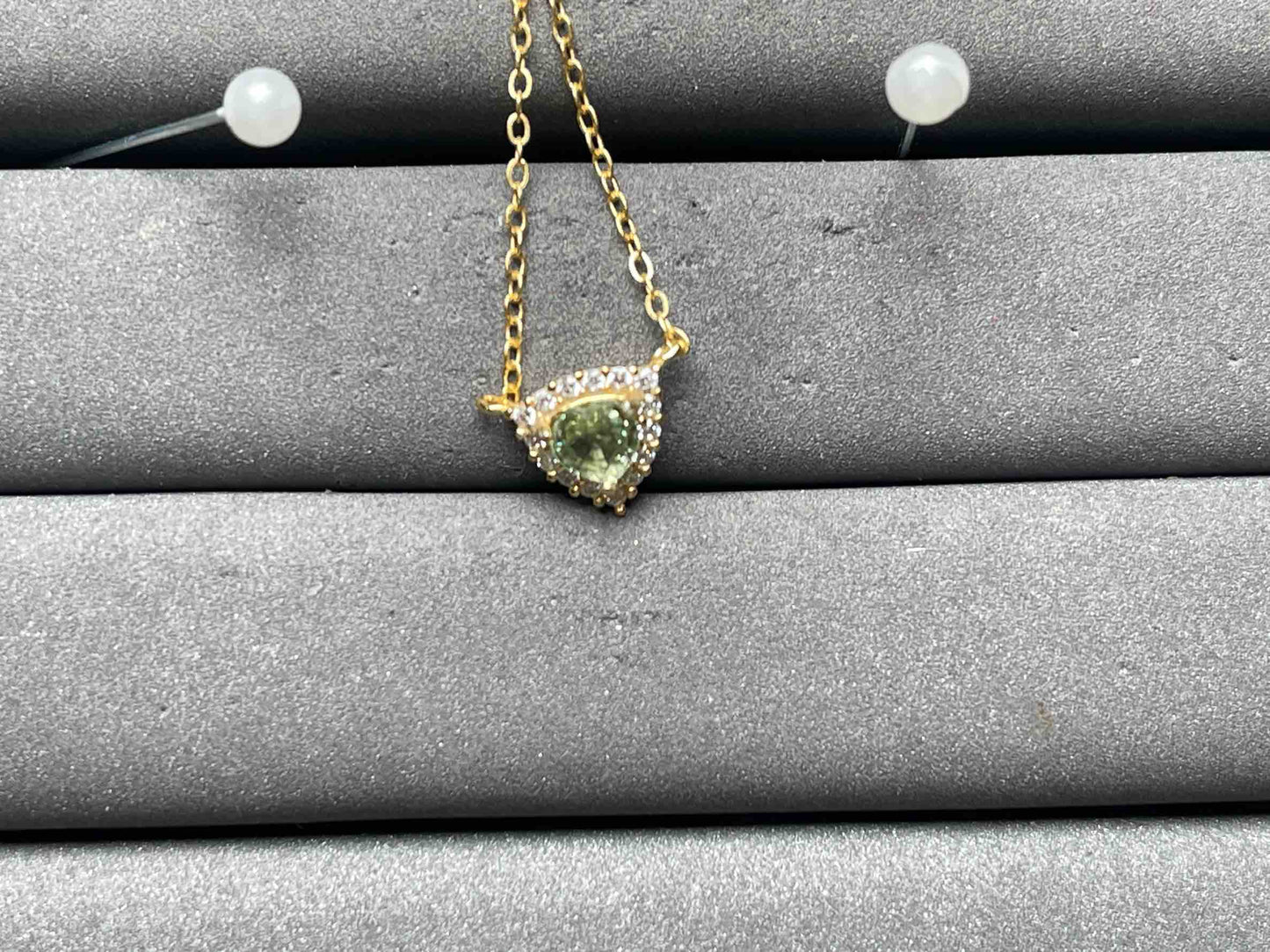 A12180 Peridot Necklace