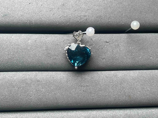 A12315 Topaz Pendant