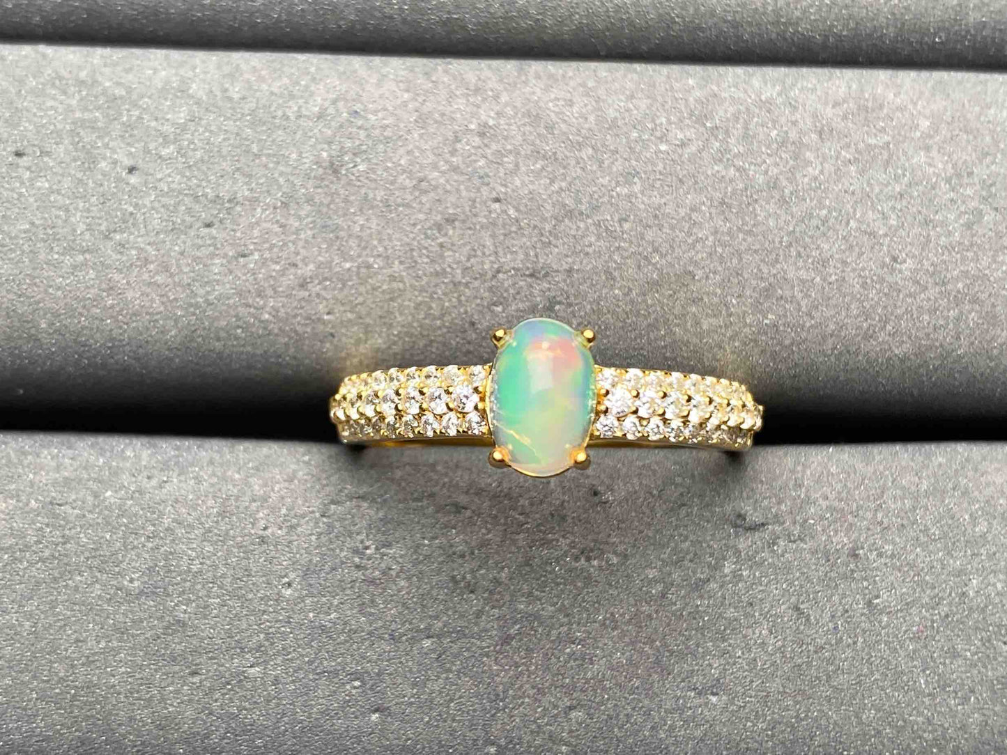 A12349 Opal Ring