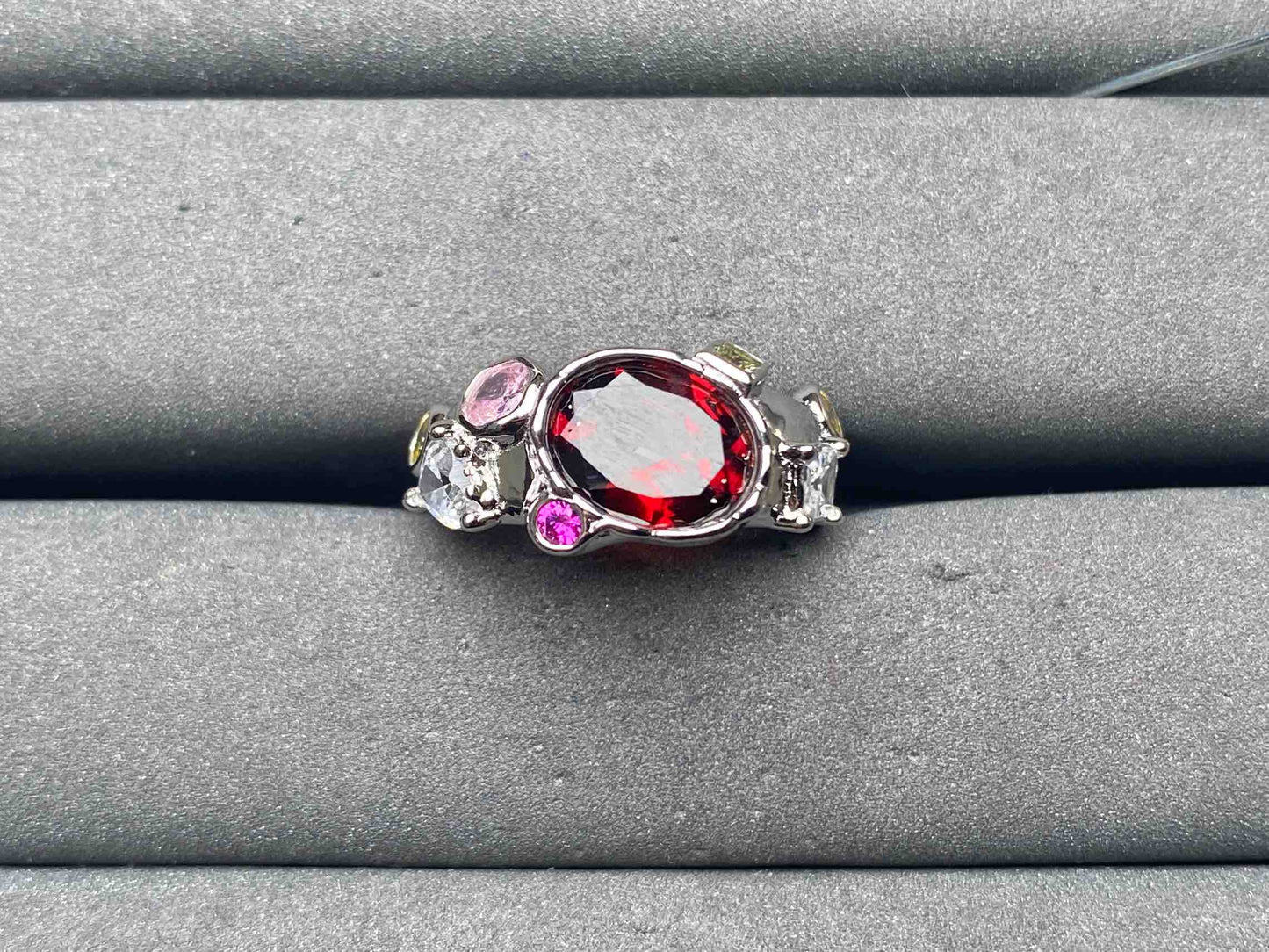 A12372 Garnet Ring