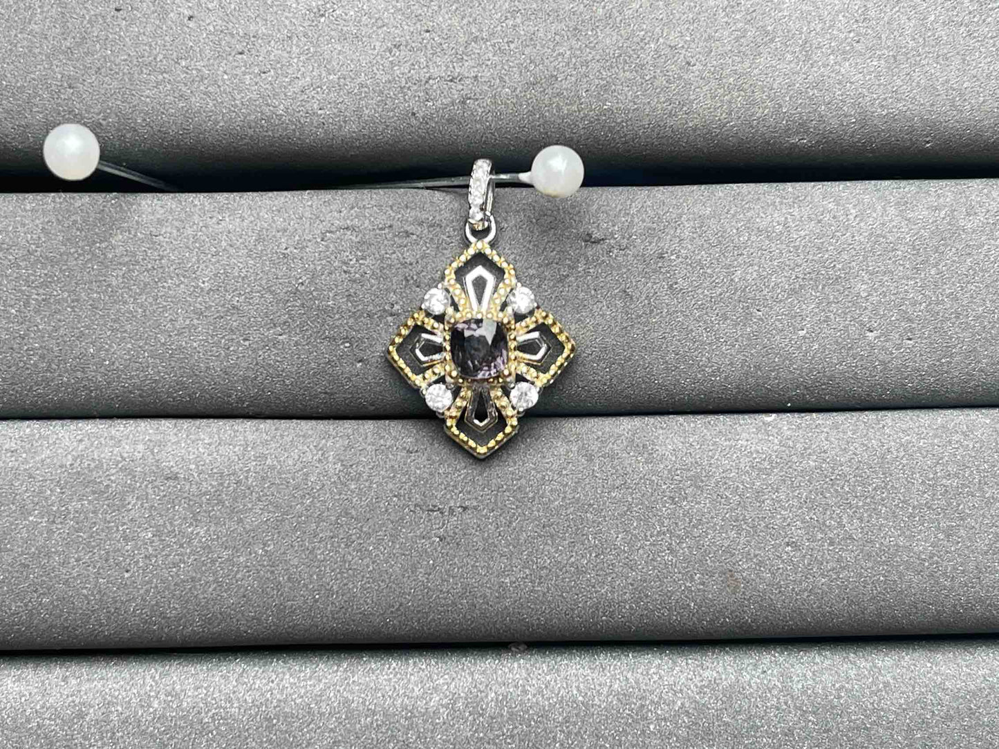 A12450 Spinel Pendant