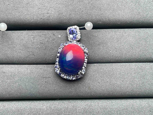 A12484 Opal Pendant