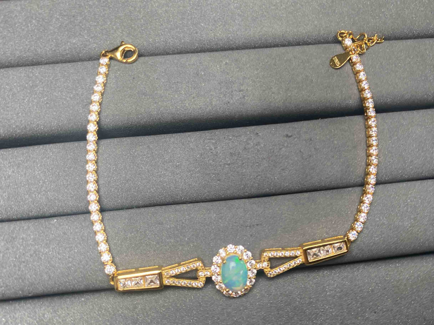A12557 Opal Bracelet