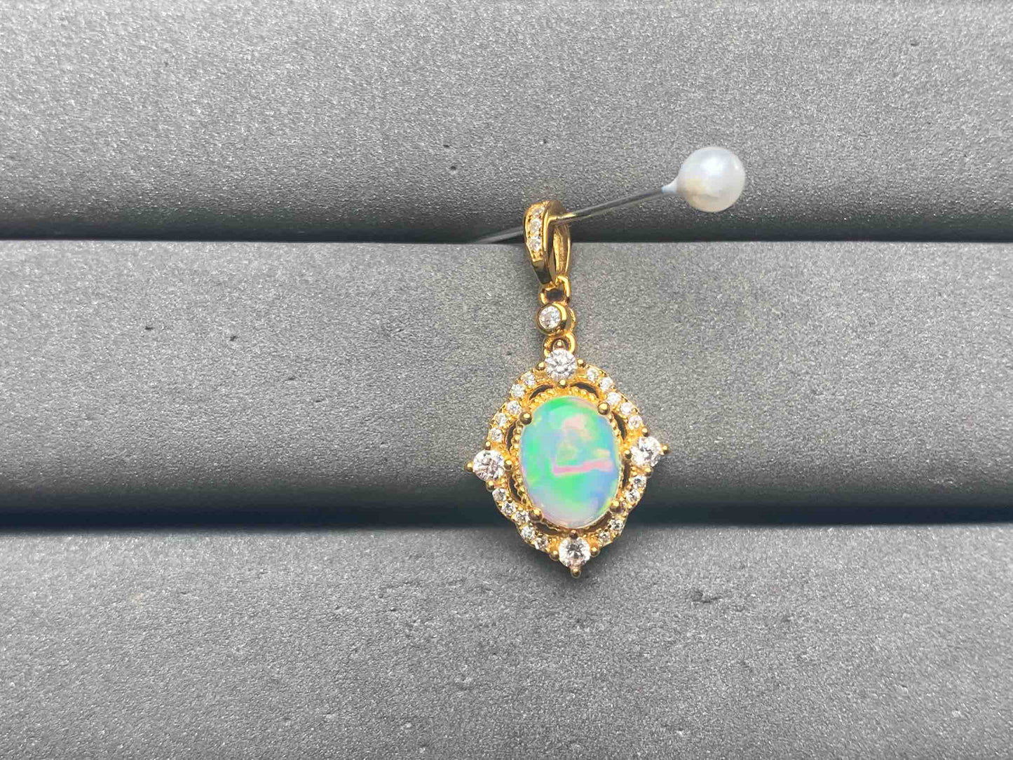 A12558 Opal Pendant