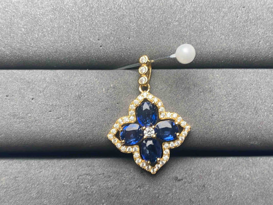 A12563 Sapphire Pendant