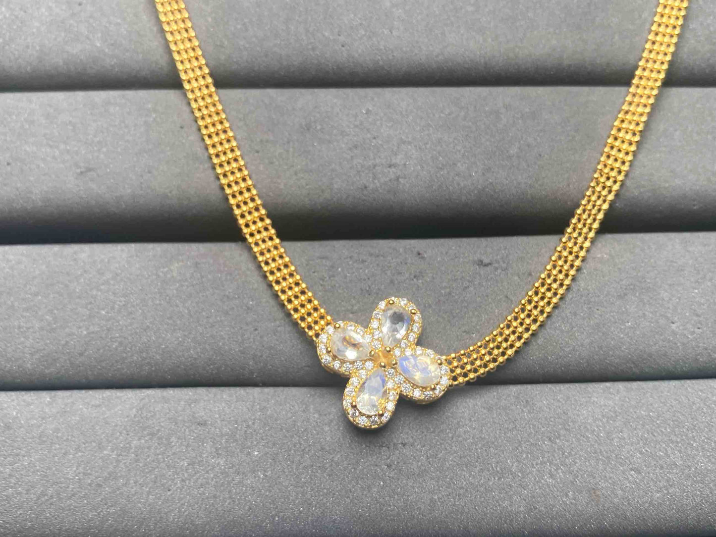 A12583 Moonstone Bracelet