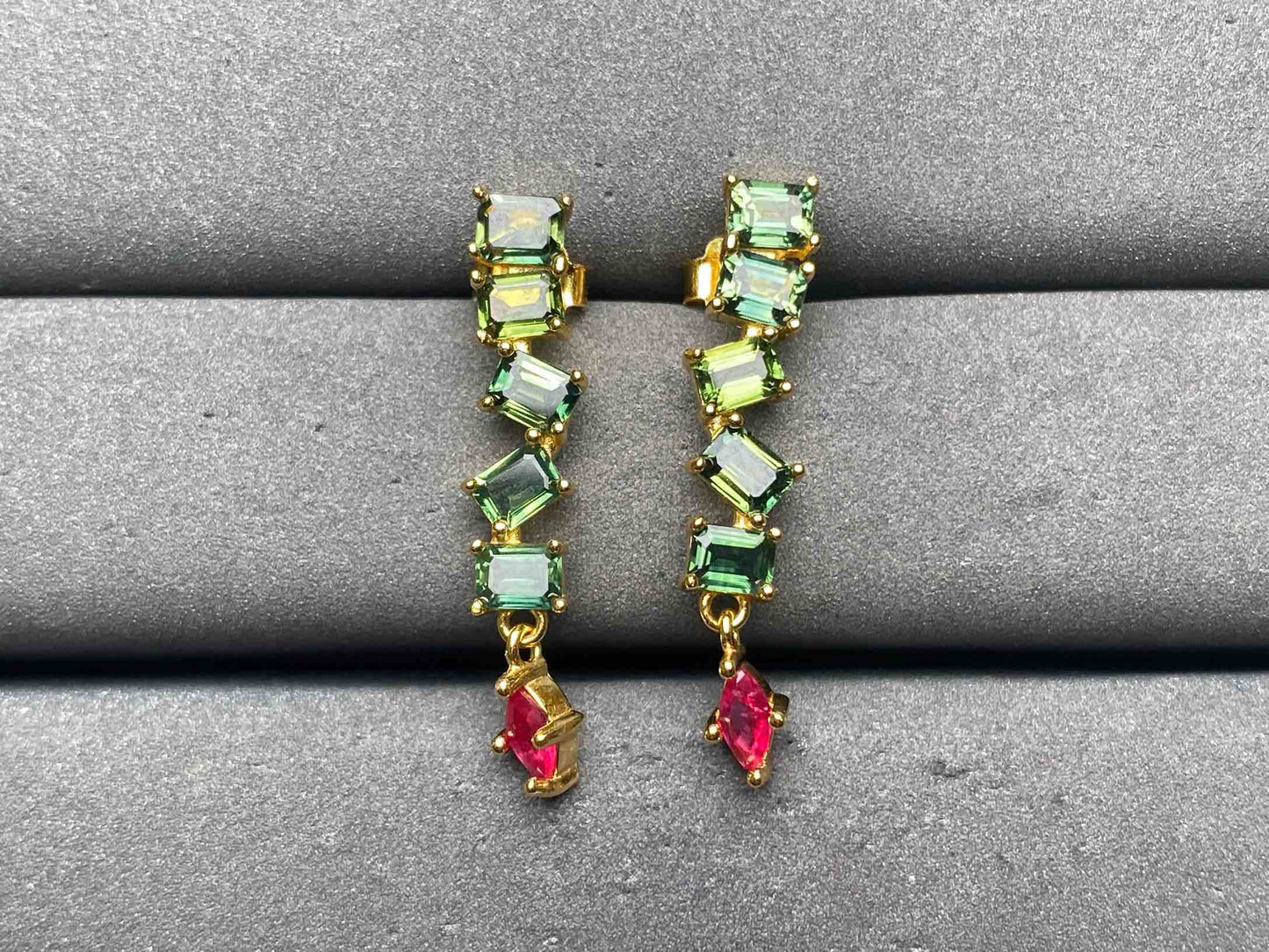 A12702 Sapphire Earrings