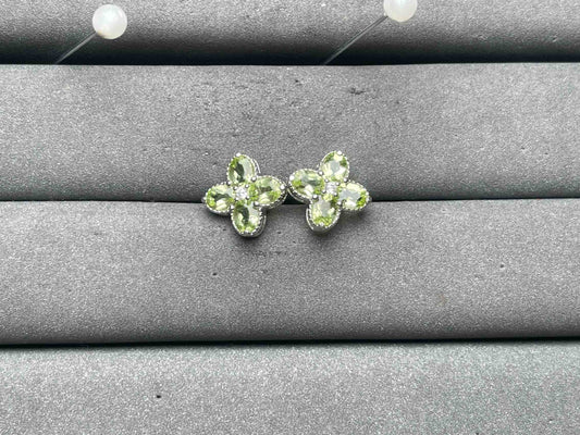 A12769 Peridot Earrings