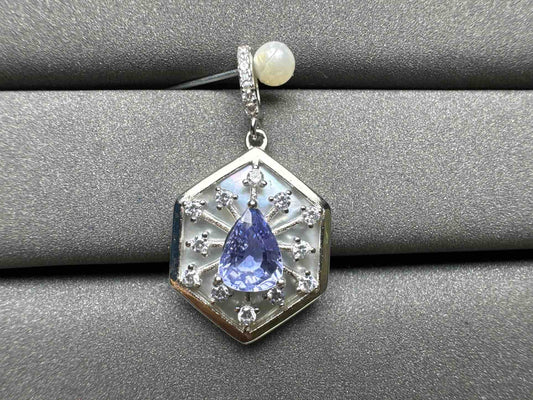 A1281 1ct Cornflower Sapphire Pendant