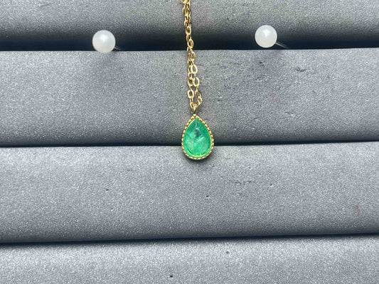 A12834 Emerald Necklace