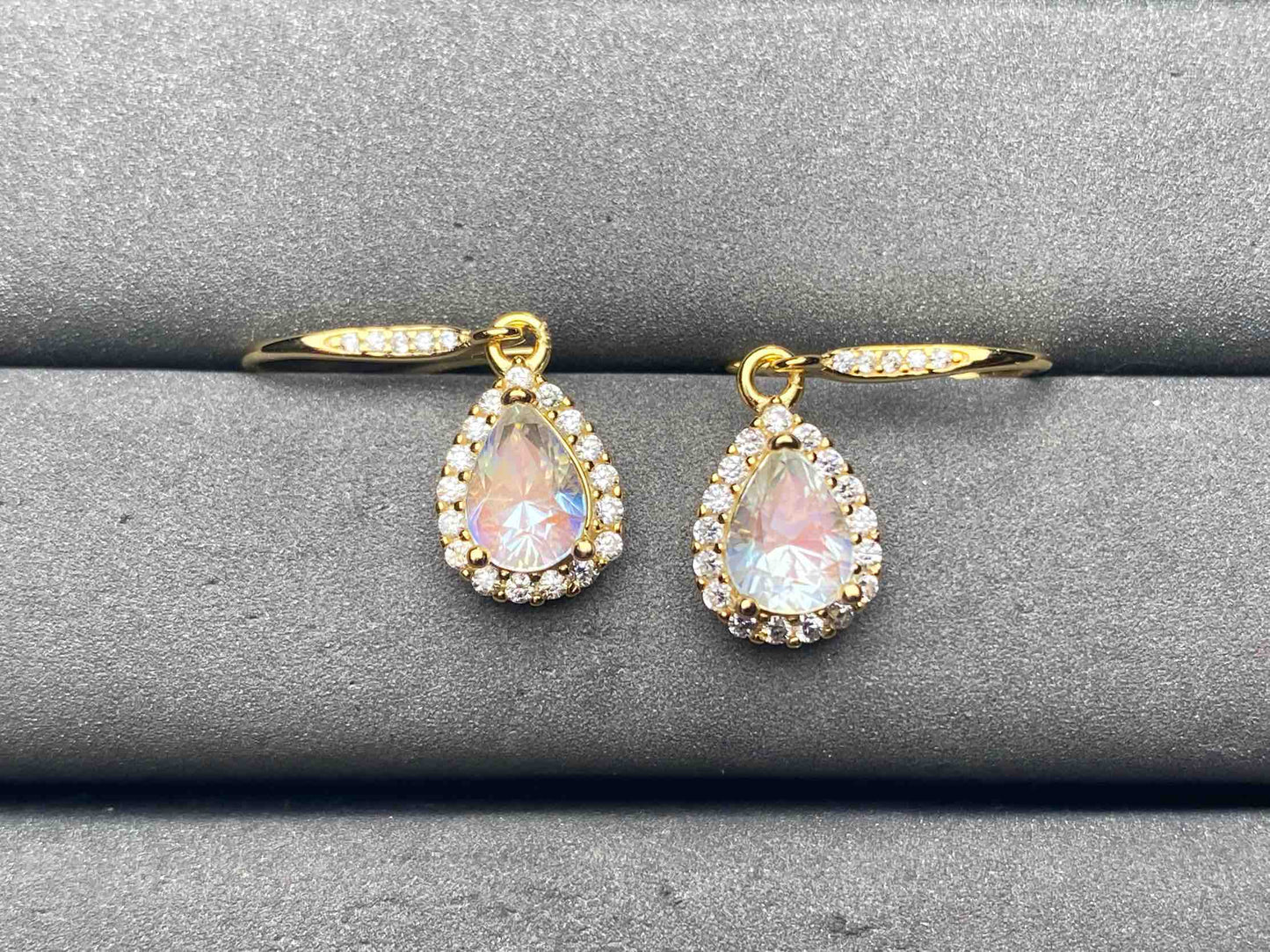 A12893 Moonstone Earrings