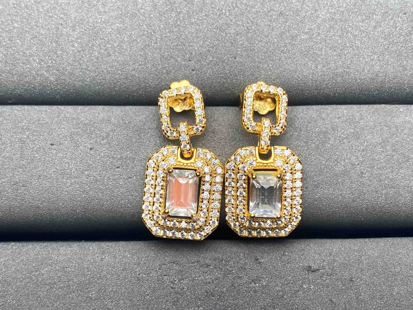 A12896 Moonstone Earrings