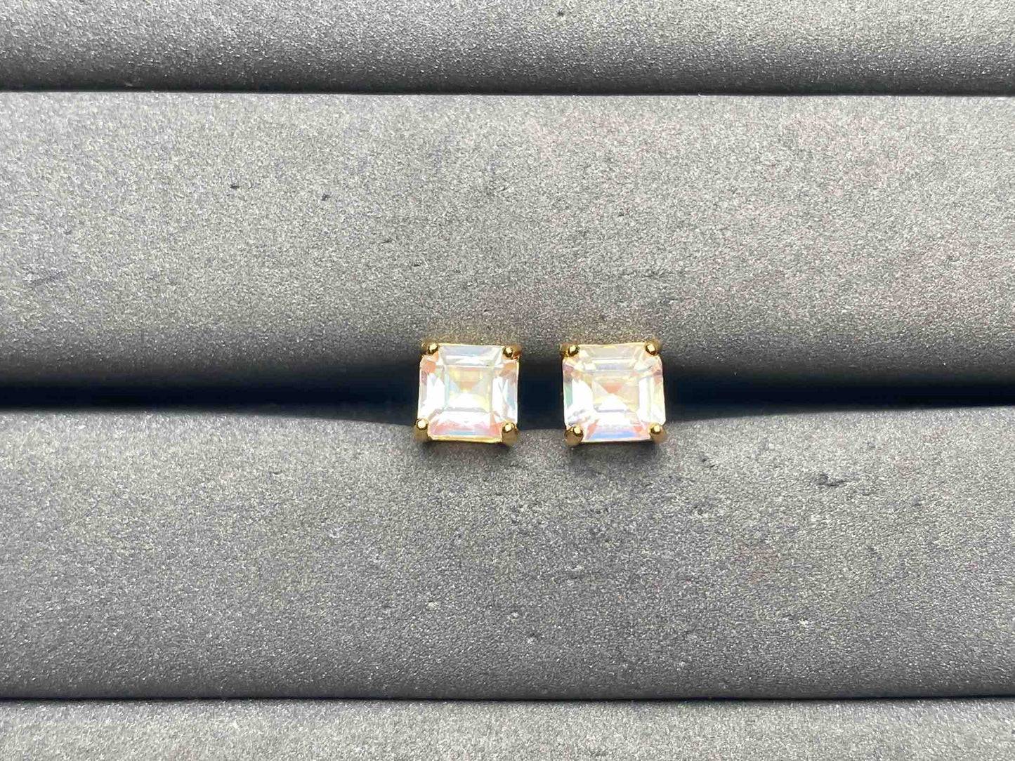 A12908 Moonstone Earrings