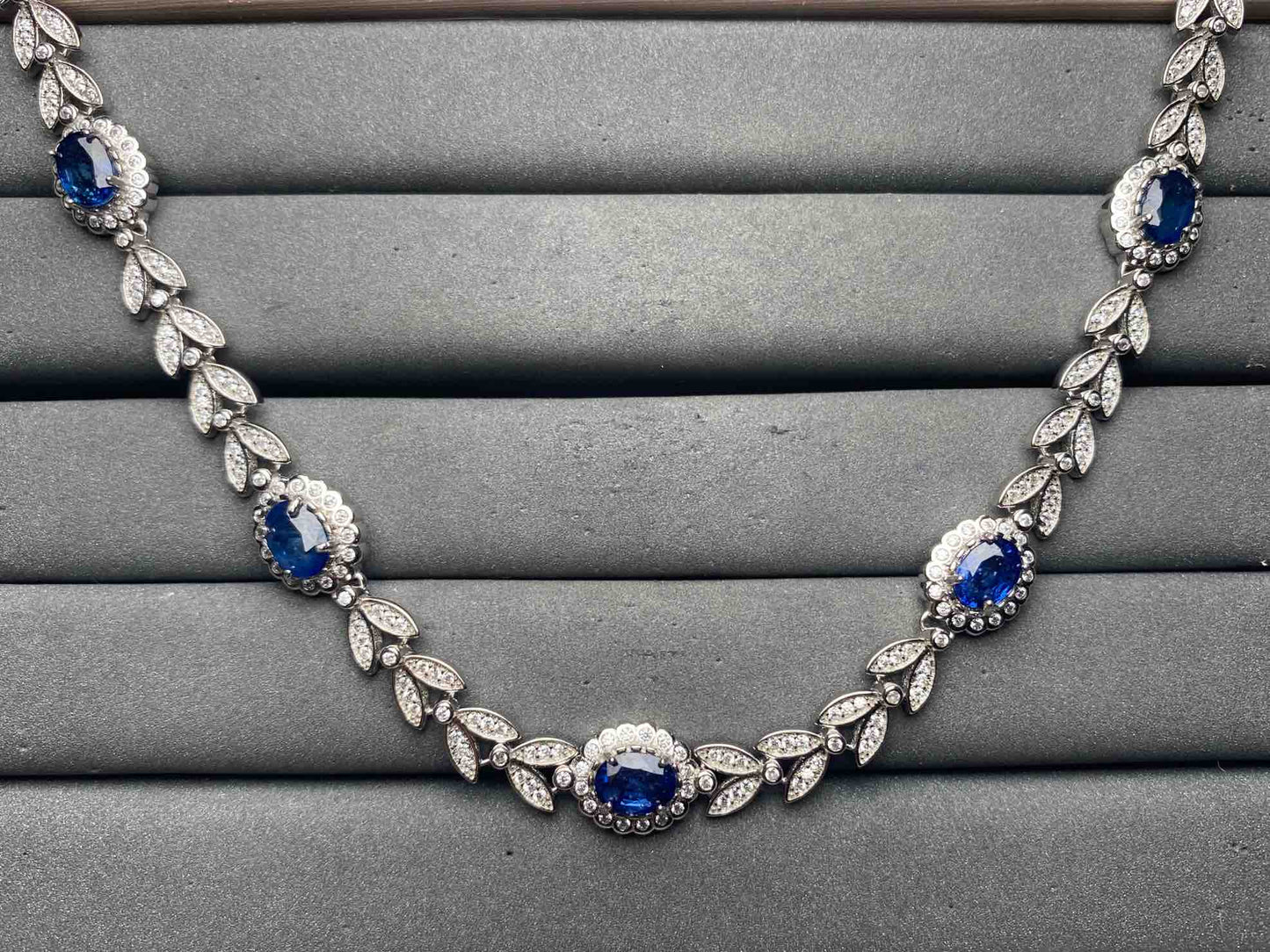 A12930 Blue Sapphire Necklace