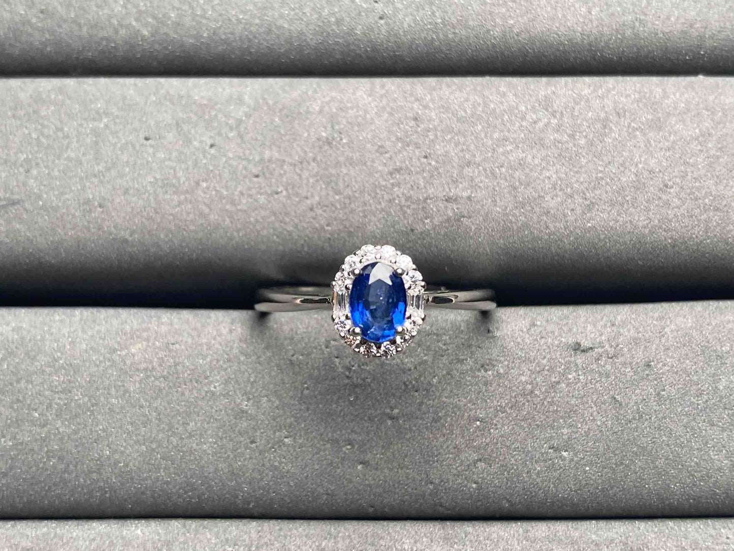 A12937 Blue Sapphire Ring