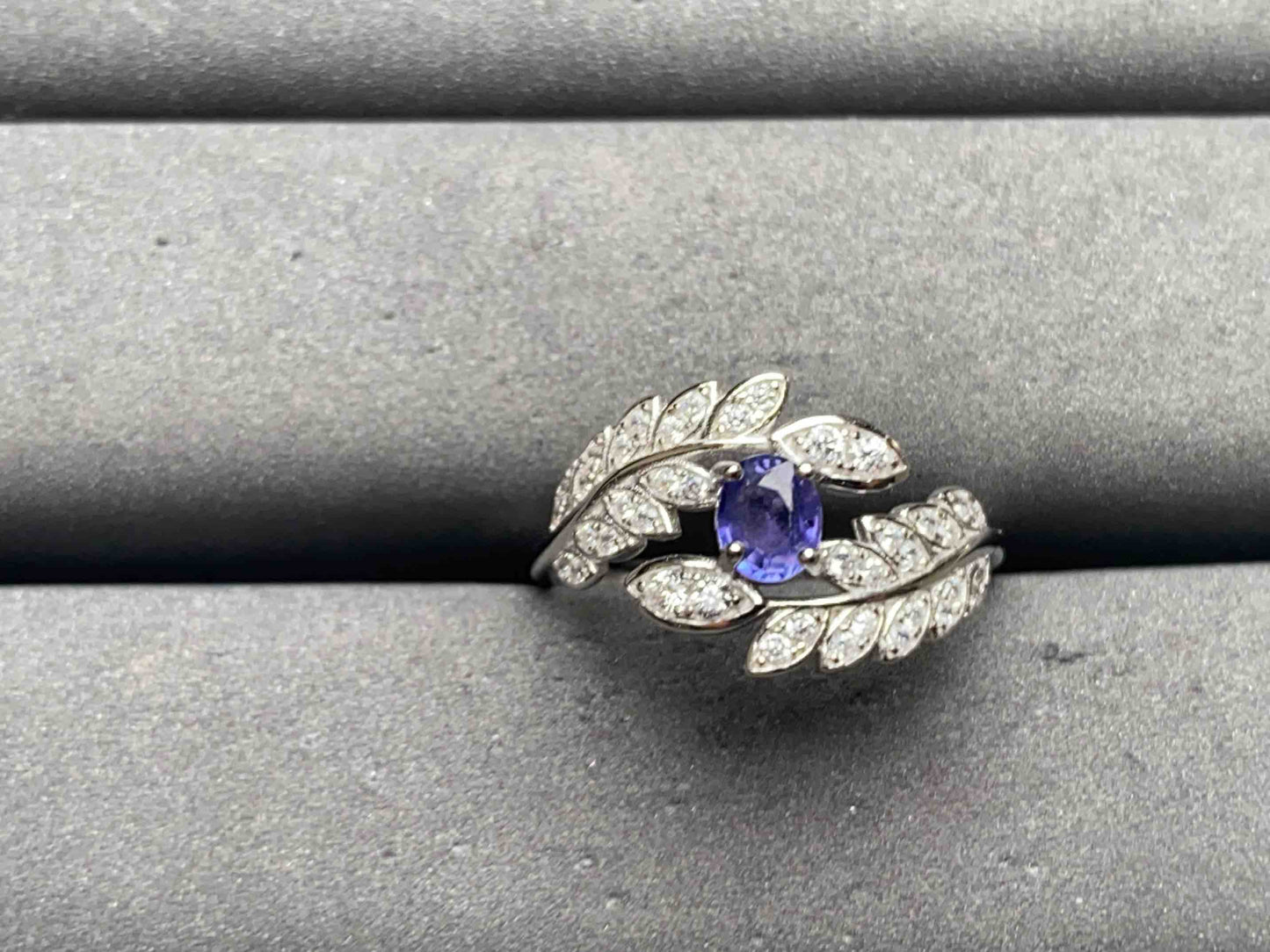 A12949 Purple Sapphire Ring