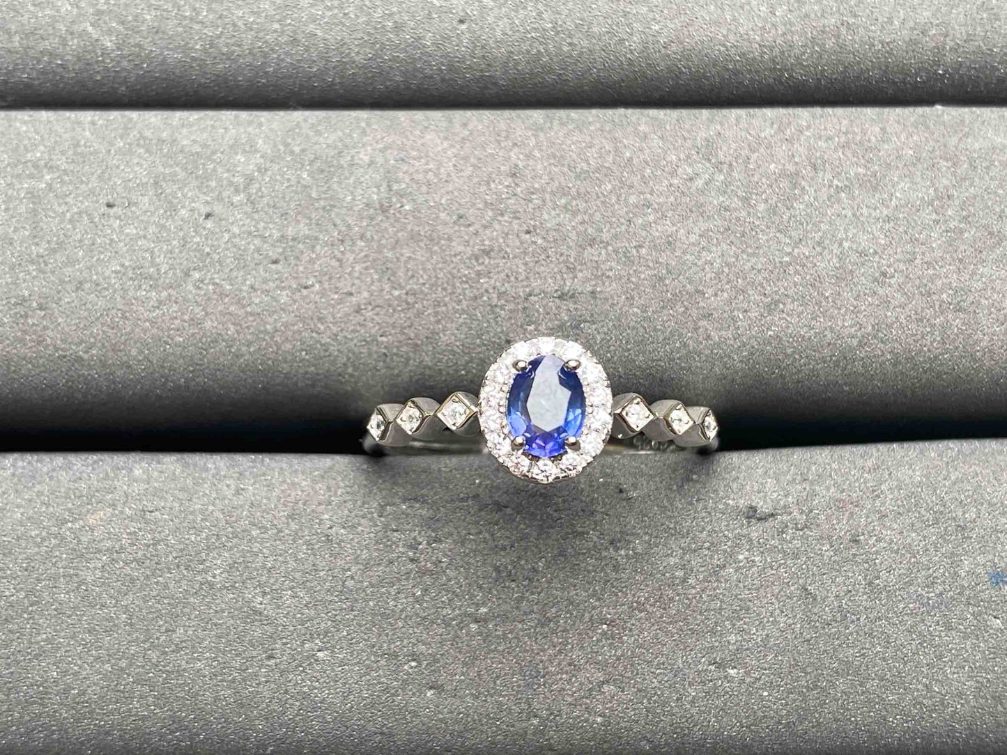 A12953 Purple Sapphire Ring