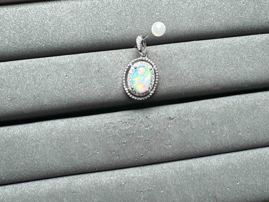 A13007 Opal Pendant