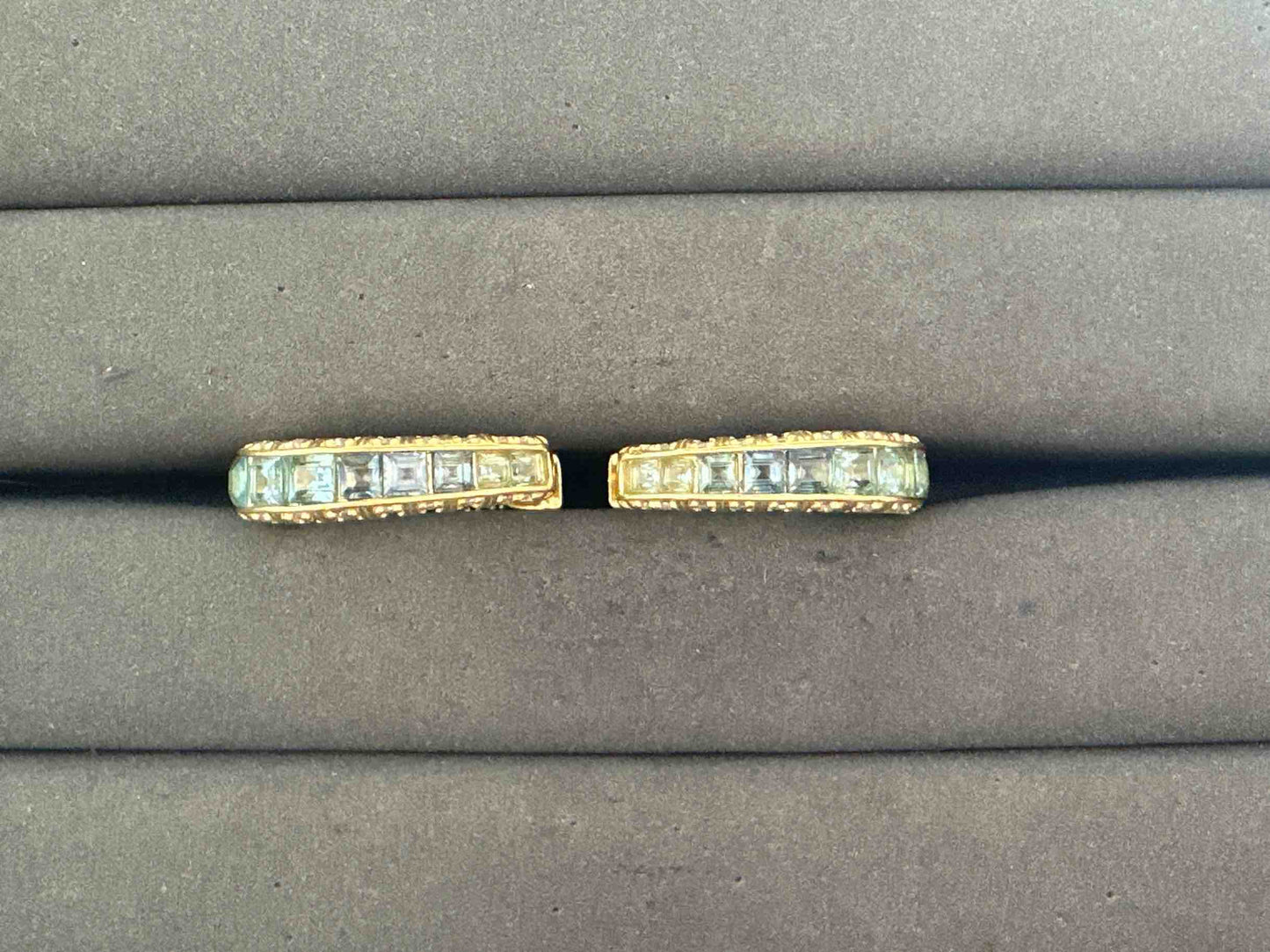 A13036 Topaz Earrings