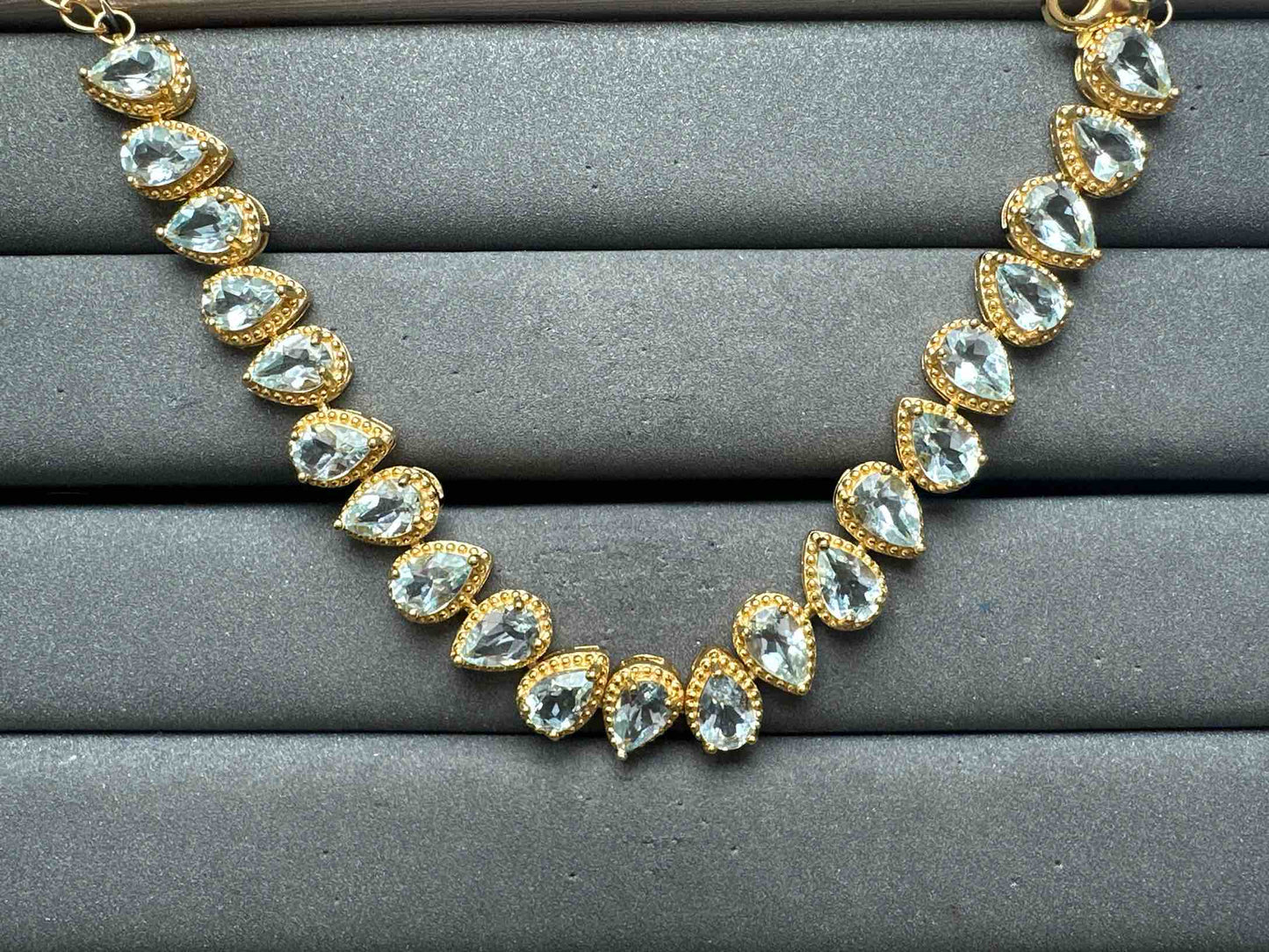 A13039 Aquamarine Bracelet