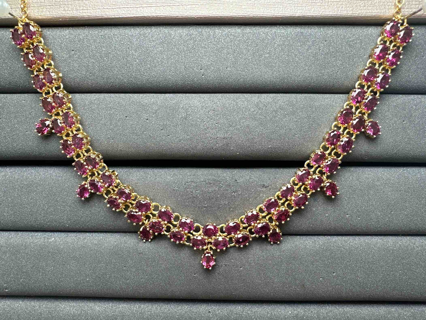 A13043 Garnet Necklace