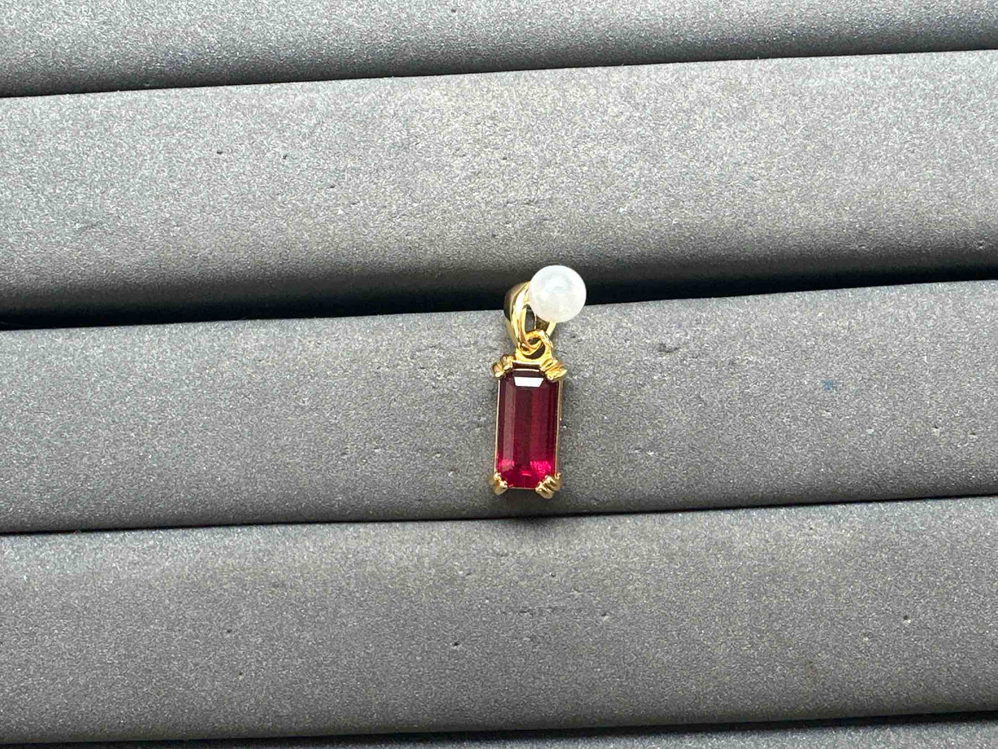 A13059 Tourmaline Pendant