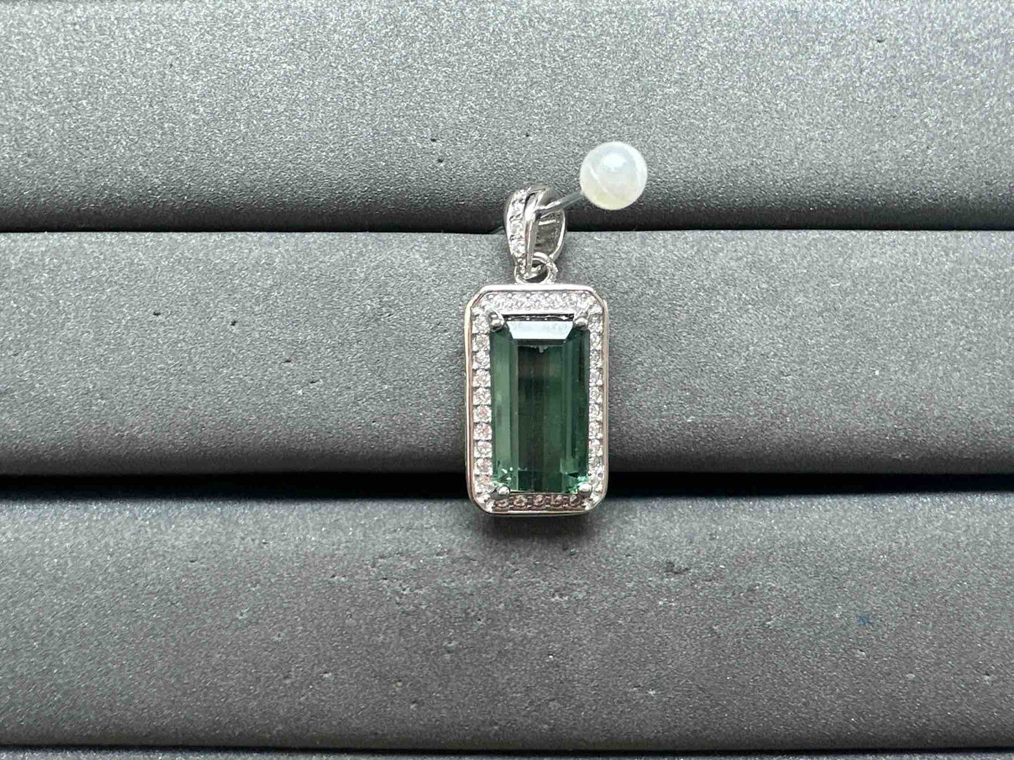 A13072 Tourmaline Pendant