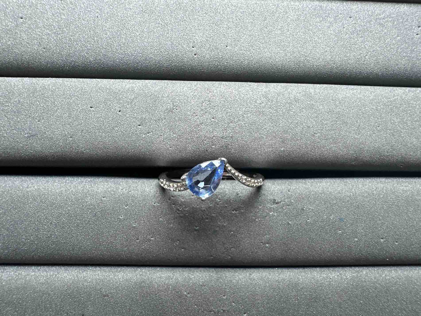 A13111 Sapphire Ring