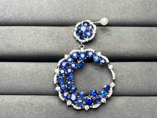 A13129 Sapphire Pendant