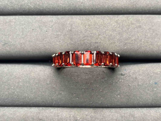 A13140 Garnet Ring