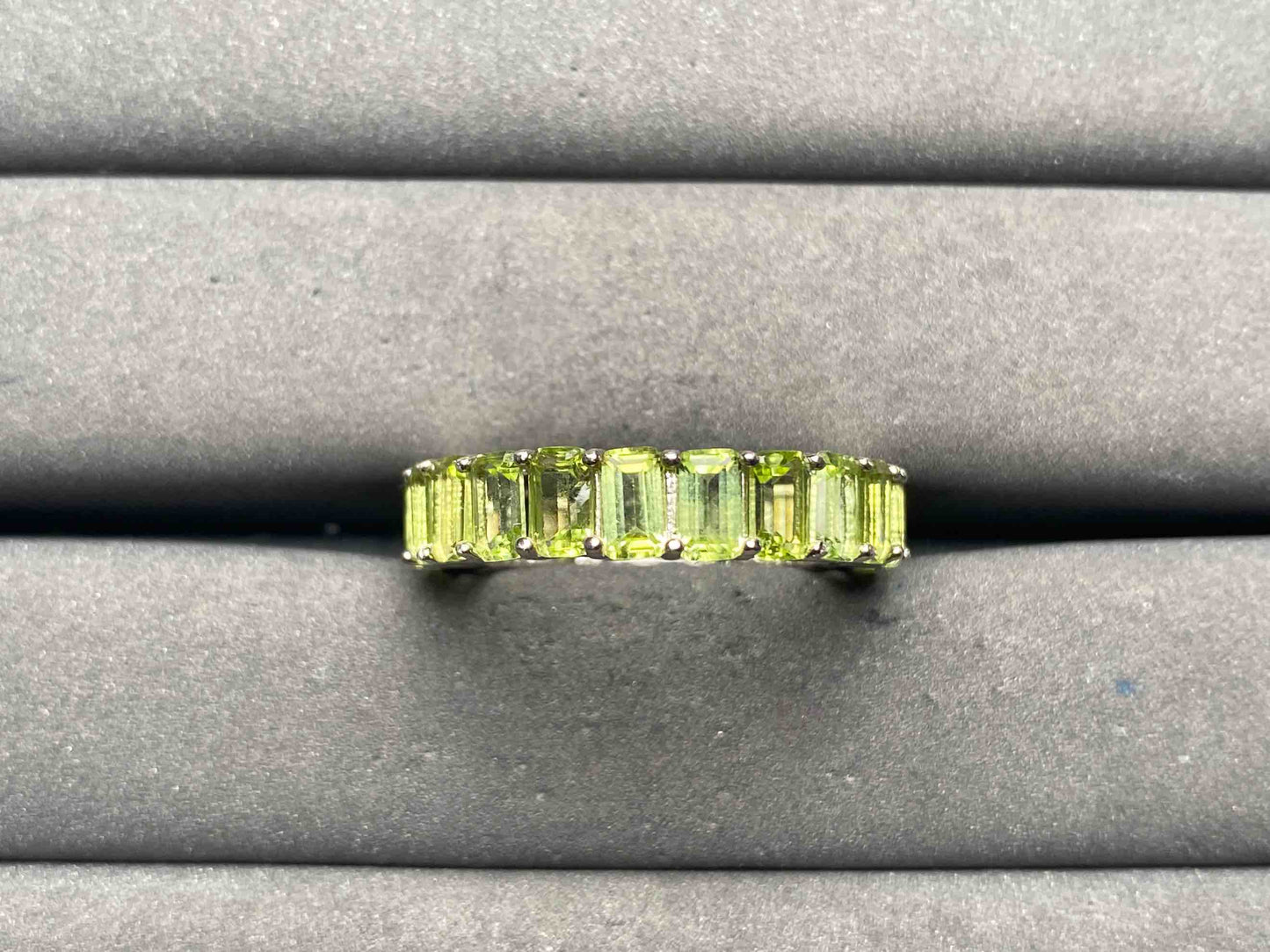 A13141 Peridot Ring