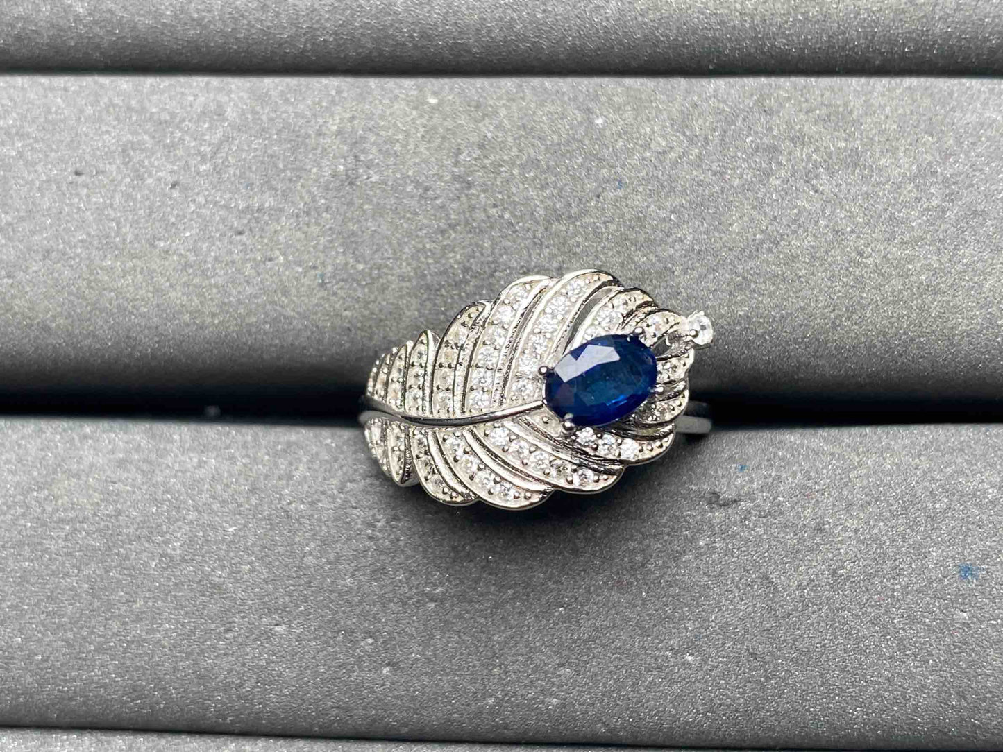 A13196 Sapphire Ring
