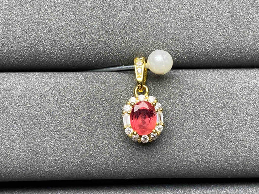 A1322 Red Sapphire Pendant